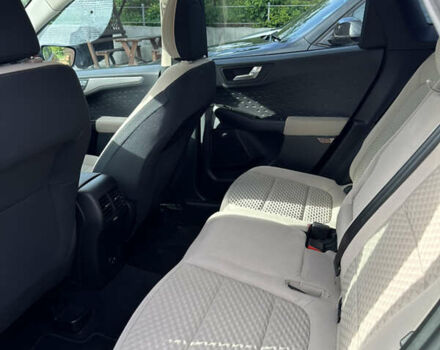 Красный Форд Эскейп, объемом двигателя 1.5 л и пробегом 81 тыс. км за 18500 $, фото 8 на Automoto.ua