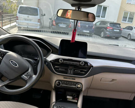 Красный Форд Эскейп, объемом двигателя 1.5 л и пробегом 81 тыс. км за 18500 $, фото 6 на Automoto.ua