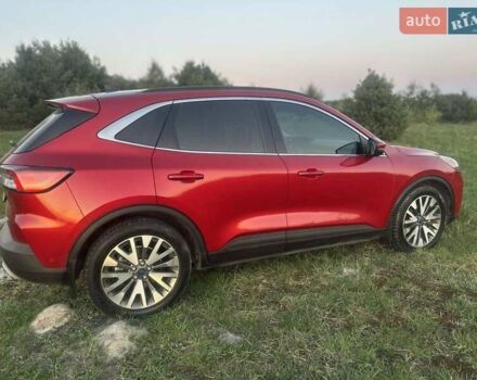 Красный Форд Эскейп, объемом двигателя 2.49 л и пробегом 124 тыс. км за 21900 $, фото 2 на Automoto.ua