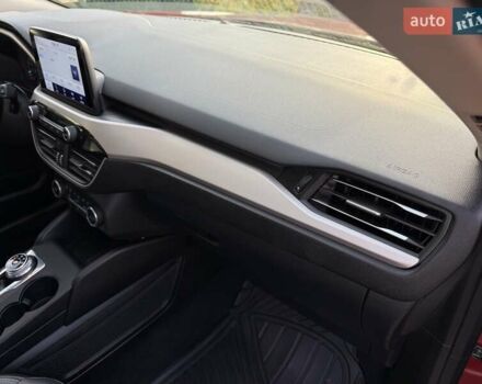 Червоний Форд Ескейп, об'ємом двигуна 2 л та пробігом 153 тис. км за 17900 $, фото 44 на Automoto.ua