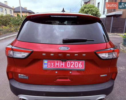 Красный Форд Эскейп, объемом двигателя 2 л и пробегом 153 тыс. км за 18700 $, фото 14 на Automoto.ua