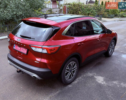 Красный Форд Эскейп, объемом двигателя 2 л и пробегом 153 тыс. км за 18700 $, фото 8 на Automoto.ua