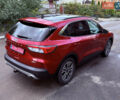 Красный Форд Эскейп, объемом двигателя 2 л и пробегом 153 тыс. км за 18700 $, фото 8 на Automoto.ua