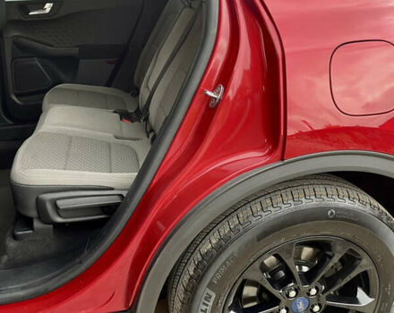 Червоний Форд Ескейп, об'ємом двигуна 1.5 л та пробігом 50 тис. км за 14999 $, фото 14 на Automoto.ua