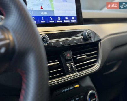 Красный Форд Эскейп, объемом двигателя 2.49 л и пробегом 60 тыс. км за 24300 $, фото 45 на Automoto.ua