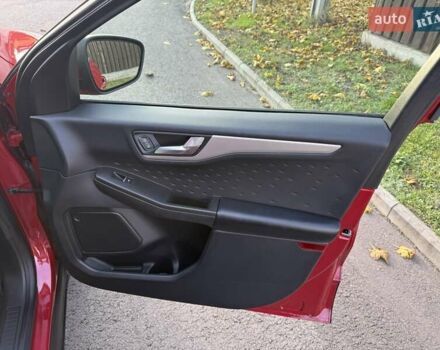 Червоний Форд Ескейп, об'ємом двигуна 2 л та пробігом 153 тис. км за 17900 $, фото 42 на Automoto.ua