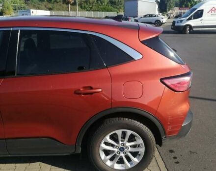 Красный Форд Эскейп, объемом двигателя 1.5 л и пробегом 37 тыс. км за 14900 $, фото 1 на Automoto.ua