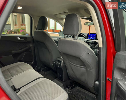 Червоний Форд Ескейп, об'ємом двигуна 1.5 л та пробігом 50 тис. км за 14999 $, фото 22 на Automoto.ua