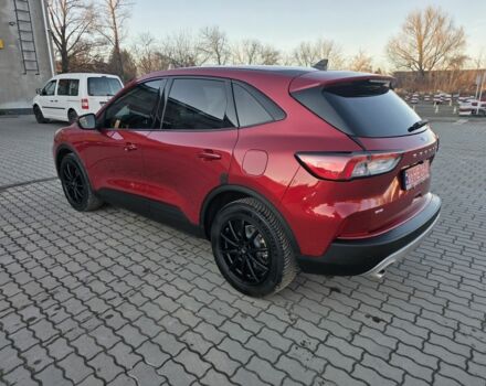 Красный Форд Эскейп, объемом двигателя 1.5 л и пробегом 113 тыс. км за 15000 $, фото 2 на Automoto.ua