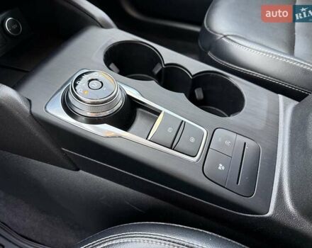 Червоний Форд Ескейп, об'ємом двигуна 2 л та пробігом 153 тис. км за 17500 $, фото 34 на Automoto.ua