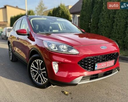 Червоний Форд Ескейп, об'ємом двигуна 2 л та пробігом 153 тис. км за 17500 $, фото 2 на Automoto.ua