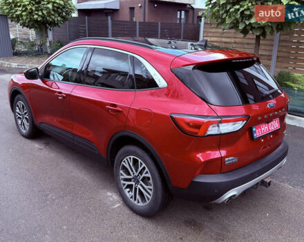 Красный Форд Эскейп, объемом двигателя 2 л и пробегом 153 тыс. км за 18700 $, фото 12 на Automoto.ua