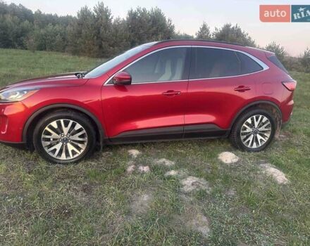 Красный Форд Эскейп, объемом двигателя 2.49 л и пробегом 124 тыс. км за 21900 $, фото 10 на Automoto.ua