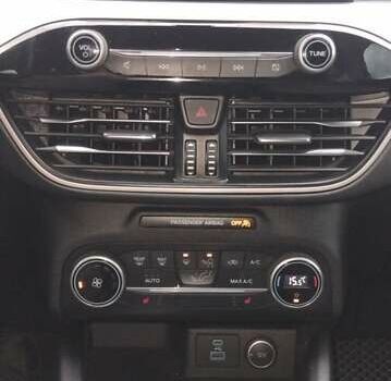 Червоний Форд Ескейп, об'ємом двигуна 2.49 л та пробігом 67 тис. км за 22800 $, фото 11 на Automoto.ua