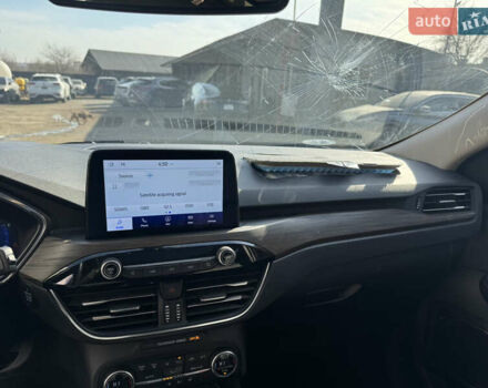 Червоний Форд Ескейп, об'ємом двигуна 2 л та пробігом 79 тис. км за 13300 $, фото 29 на Automoto.ua