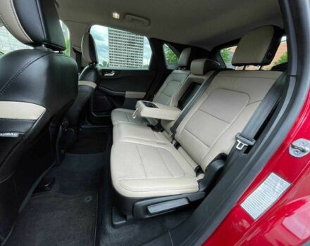 Красный Форд Эскейп, объемом двигателя 2 л и пробегом 81 тыс. км за 19000 $, фото 6 на Automoto.ua