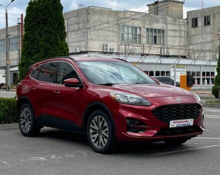 Красный Форд Эскейп, объемом двигателя 2 л и пробегом 81 тыс. км за 19000 $, фото 1 на Automoto.ua