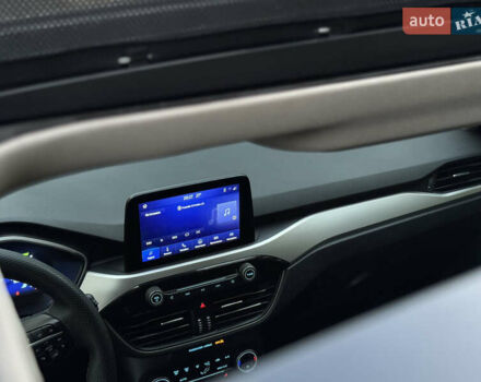 Красный Форд Эскейп, объемом двигателя 2.49 л и пробегом 60 тыс. км за 24300 $, фото 6 на Automoto.ua