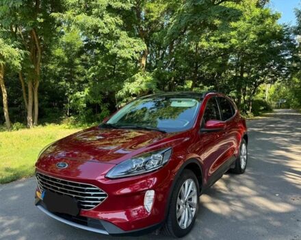 Красный Форд Эскейп, объемом двигателя 2 л и пробегом 83 тыс. км за 11999 $, фото 1 на Automoto.ua