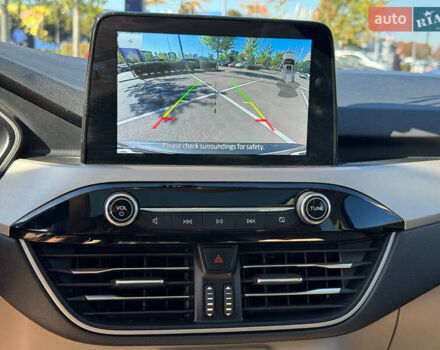 Червоний Форд Ескейп, об'ємом двигуна 1.5 л та пробігом 138 тис. км за 15200 $, фото 14 на Automoto.ua