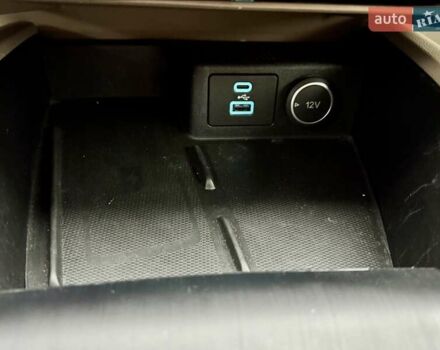 Красный Форд Эскейп, объемом двигателя 1.5 л и пробегом 14 тыс. км за 17900 $, фото 36 на Automoto.ua