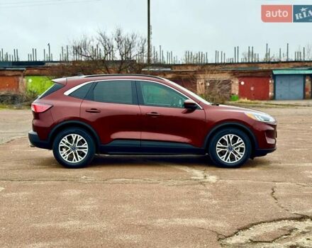 Красный Форд Эскейп, объемом двигателя 1.5 л и пробегом 14 тыс. км за 17900 $, фото 10 на Automoto.ua