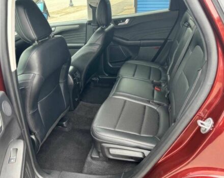 Красный Форд Эскейп, объемом двигателя 2 л и пробегом 18 тыс. км за 13200 $, фото 9 на Automoto.ua