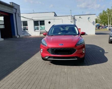 Красный Форд Эскейп, объемом двигателя 2 л и пробегом 93 тыс. км за 15700 $, фото 2 на Automoto.ua