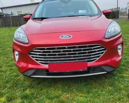 Красный Форд Эскейп, объемом двигателя 2 л и пробегом 58 тыс. км за 11600 $, фото 2 на Automoto.ua