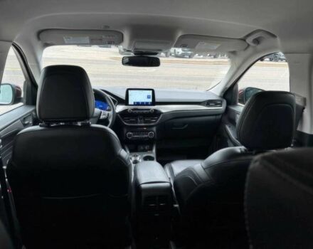 Красный Форд Эскейп, объемом двигателя 2 л и пробегом 18 тыс. км за 13200 $, фото 8 на Automoto.ua