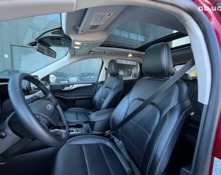 Красный Форд Эскейп, объемом двигателя 2.5 л и пробегом 68 тыс. км за 24590 $, фото 6 на Automoto.ua