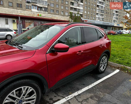Червоний Форд Ескейп, об'ємом двигуна 1.5 л та пробігом 28 тис. км за 21550 $, фото 16 на Automoto.ua