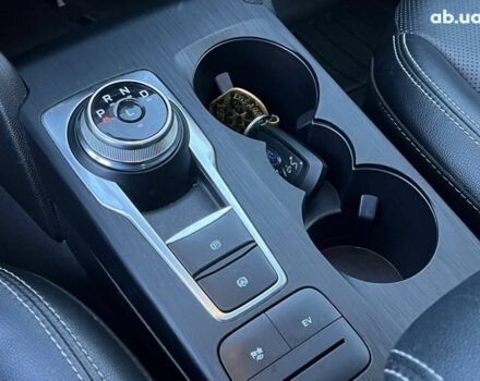 Красный Форд Эскейп, объемом двигателя 2.5 л и пробегом 68 тыс. км за 24590 $, фото 43 на Automoto.ua