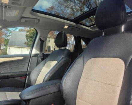 Червоний Форд Ескейп, об'ємом двигуна 2 л та пробігом 14 тис. км за 11300 $, фото 10 на Automoto.ua