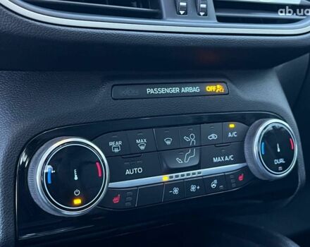 Красный Форд Эскейп, объемом двигателя 2.5 л и пробегом 68 тыс. км за 24590 $, фото 44 на Automoto.ua