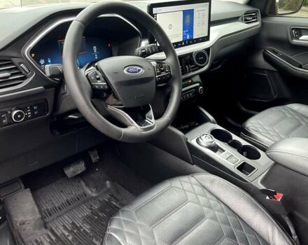 Красный Форд Эскейп, объемом двигателя 2.5 л и пробегом 29 тыс. км за 27000 $, фото 20 на Automoto.ua