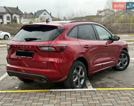 Красный Форд Эскейп, объемом двигателя 2.49 л и пробегом 5 тыс. км за 29000 $, фото 1 на Automoto.ua