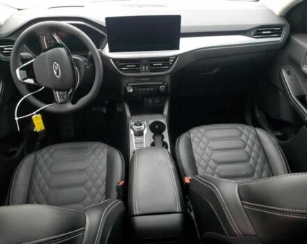 Красный Форд Эскейп, объемом двигателя 2.5 л и пробегом 7 тыс. км за 7500 $, фото 5 на Automoto.ua