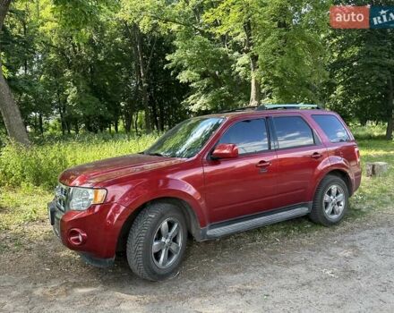Червоний Форд Ескейп, об'ємом двигуна 3 л та пробігом 200 тис. км за 8900 $, фото 1 на Automoto.ua