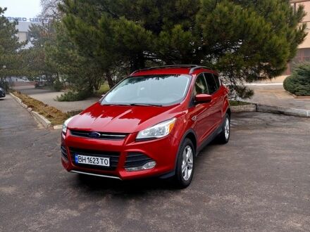 Форд Ескейп 2013 у Чорноморську (Іллічівську) на Automoto.ua Червоний Форд Ескейп, об'ємом двигуна 2 л та пробігом 239 тис. км за 10000 $, фото 1 на Automoto.ua