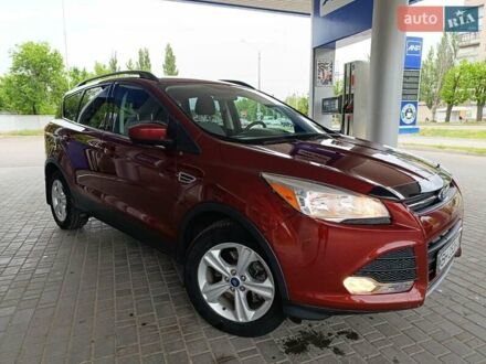 Форд Ескейп 2013 у Миколаєві на Automoto.ua Червоний Форд Ескейп, об'ємом двигуна 1.6 л та пробігом 193 тис. км за 9500 $, фото 1 на Automoto.ua