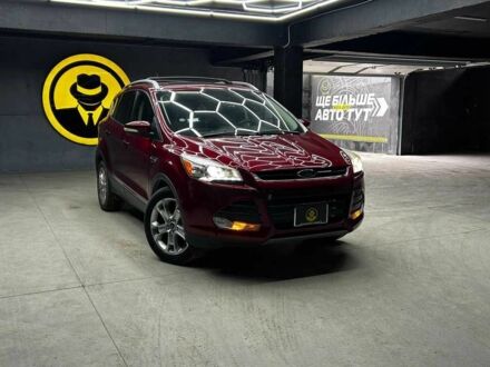 Красный Форд Эскейп, объемом двигателя 2 л и пробегом 127 тыс. км за 13500 $, фото 1 на Automoto.ua