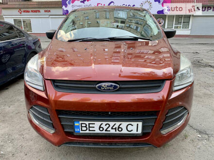 Форд Ескейп 2014 у Миколаєві на Automoto.ua Червоний Форд Ескейп, об'ємом двигуна 2.49 л та пробігом 219 тис. км за 12500 $, фото 1 на Automoto.ua