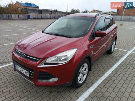 Форд Эскейп 2014 в Тернополе на Automoto.ua Красный Форд Эскейп, объемом двигателя 1.6 л и пробегом 157 тыс. км за 10000 $, фото 1 на Automoto.ua