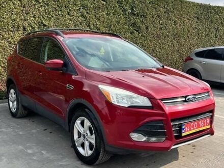 Красный Форд Эскейп, объемом двигателя 1.6 л и пробегом 238 тыс. км за 8799 $, фото 1 на Automoto.ua