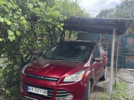 Форд Эскейп 2014 в Купянске на Automoto.ua Красный Форд Эскейп, объемом двигателя 2 л и пробегом 177 тыс. км за 6200 $, фото 1 на Automoto.ua