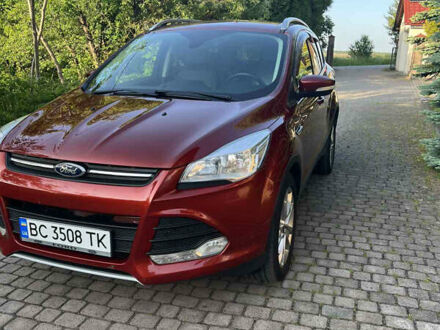 Красный Форд Эскейп, объемом двигателя 2 л и пробегом 222 тыс. км за 11500 $, фото 1 на Automoto.ua