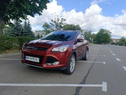 Форд Эскейп 2015 в Кропивницком (Кировограде) на Automoto.ua Красный Форд Эскейп, объемом двигателя 2 л и пробегом 170 тыс. км за 13200 $, фото 1 на Automoto.ua