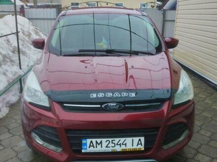 Красный Форд Эскейп, объемом двигателя 2 л и пробегом 193 тыс. км за 10500 $, фото 1 на Automoto.ua