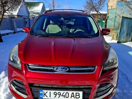 Форд Эскейп 2015 в Боярка на Automoto.ua Красный Форд Эскейп, объемом двигателя 2 л и пробегом 190 тыс. км за 14200 $, фото 1 на Automoto.ua